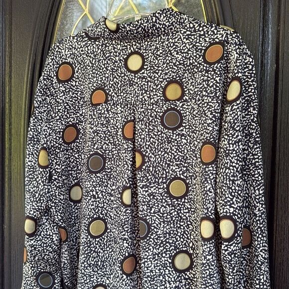 NIC+ZOE Button Down Shirt - Black and Orange Polka Dots - Picture 7 of 10